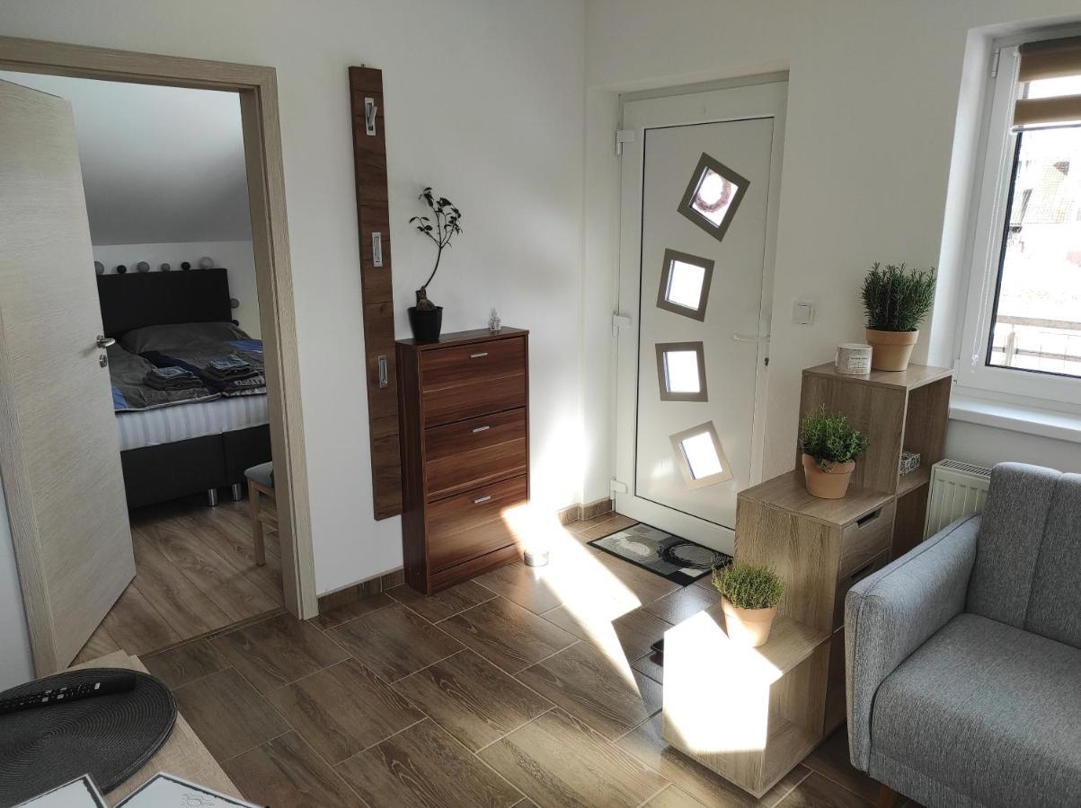 Apartman Frymburk 700 Buitenkant foto